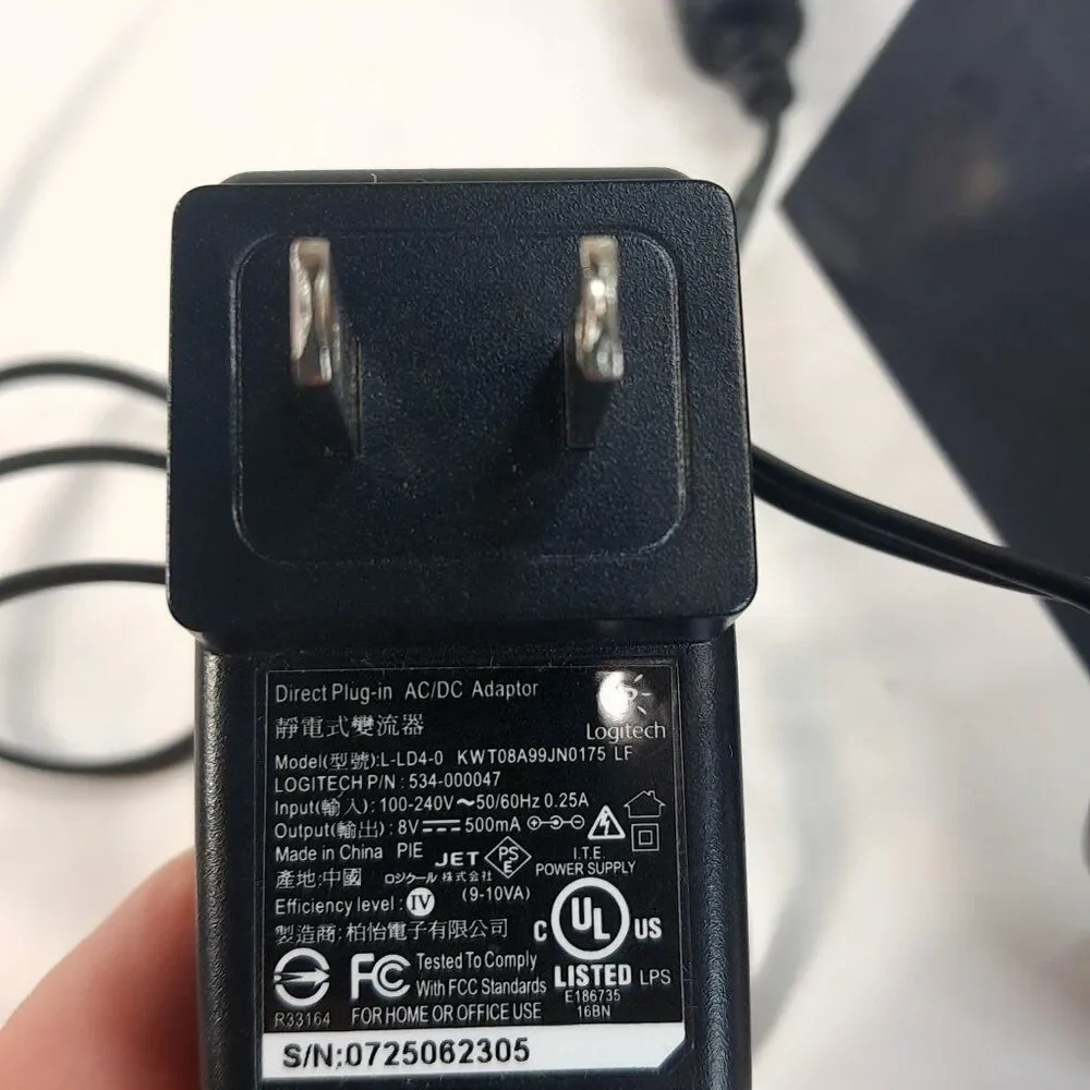 Logitech ln13 charging